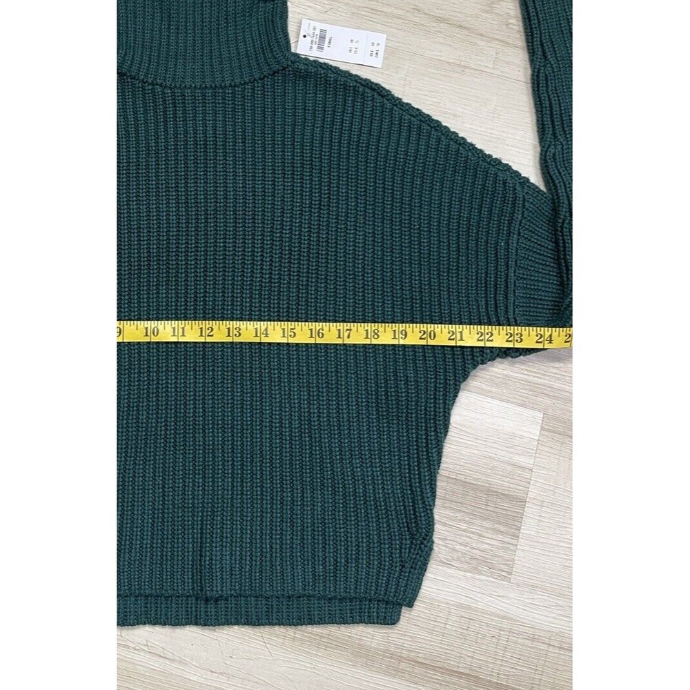 Abercrombie X Small Women’s Knit Turtle Neck Sweater. XS - Picture 5 of 9